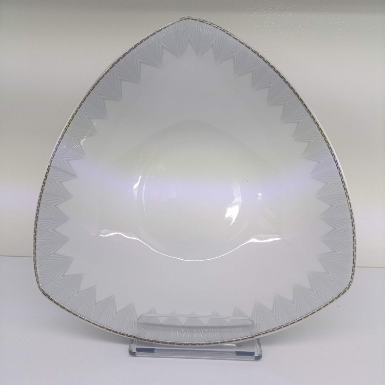 سرویس 30 پارچه چینی پردیس مدل a2023 بارانا