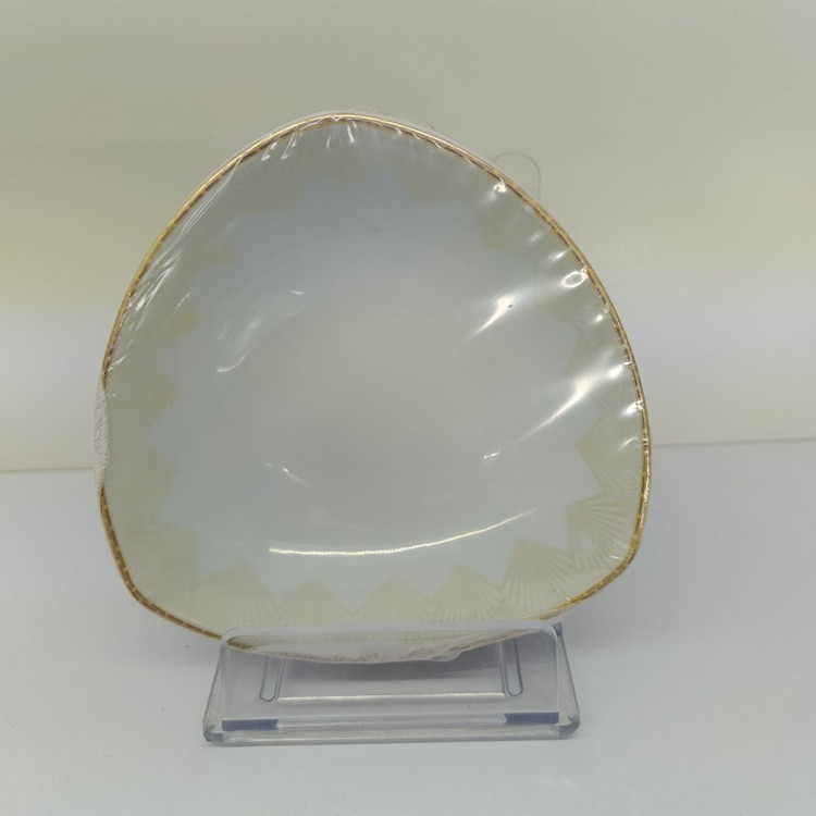 سرویس 30 پارچه چینی پردیس مدل b2023 بارانا