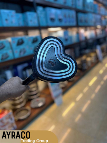 تابه قلبی سایز 20 رنگ مشکی